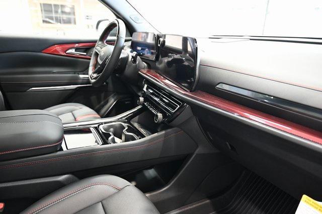 new 2026 Chevrolet Traverse car, priced at $54,220