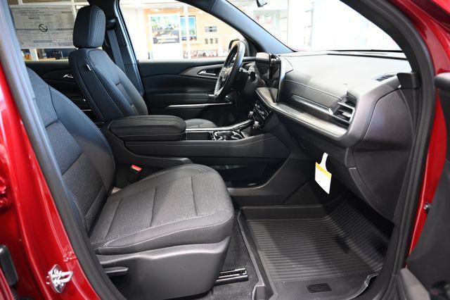 used 2026 Chevrolet Traverse car, priced at $40,900