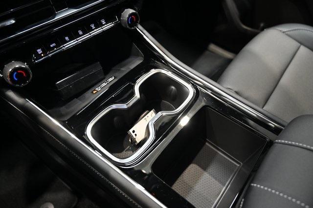 new 2026 Chevrolet Traverse car, priced at $44,990