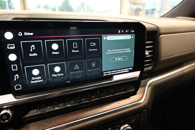 used 2022 GMC Sierra 1500 car, priced at $39,900