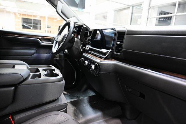 used 2024 GMC Sierra 1500 car, priced at $39,500