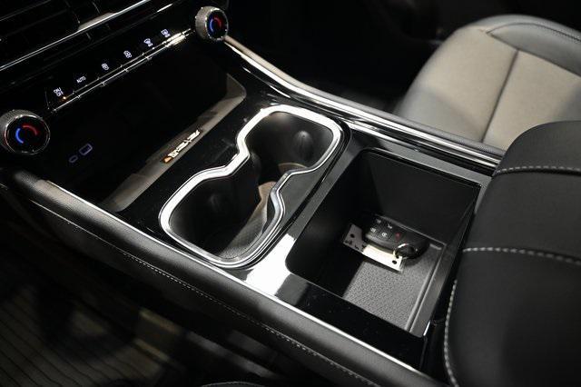 new 2026 Chevrolet Traverse car, priced at $41,345