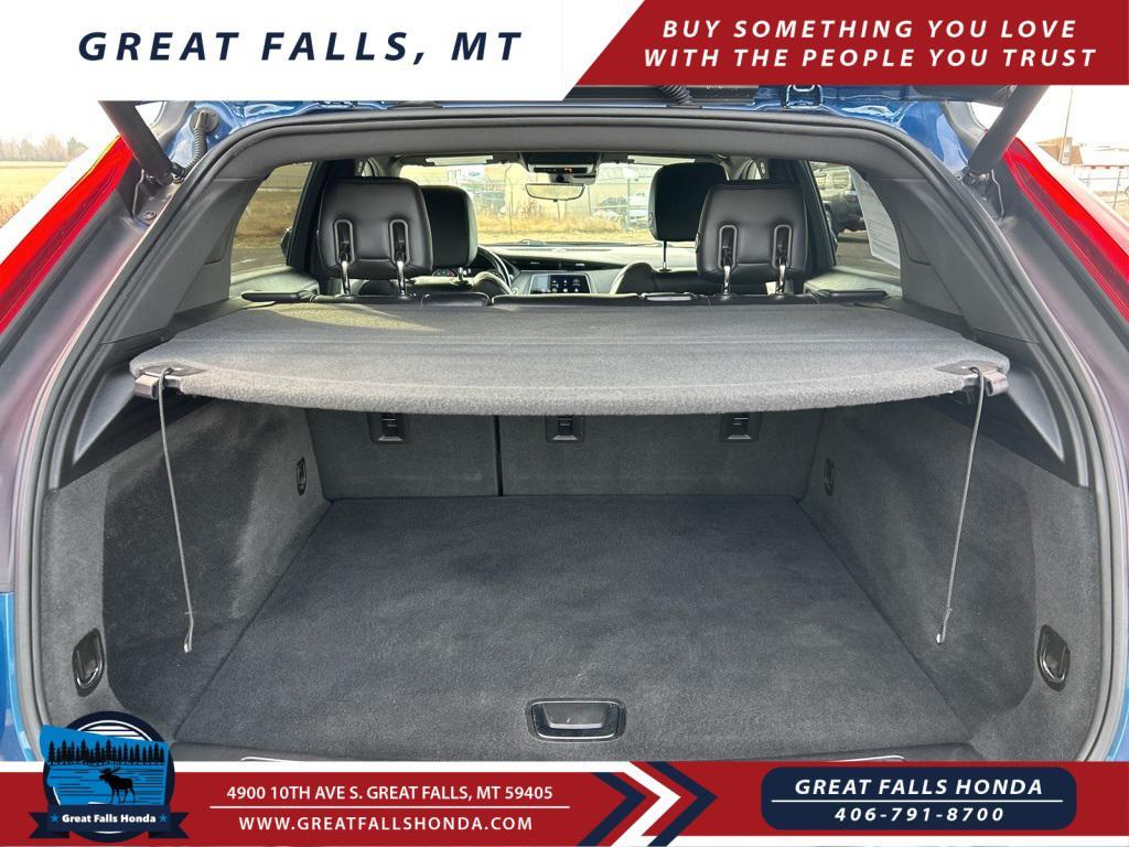 used 2019 Cadillac XT4 car, priced at $25,850