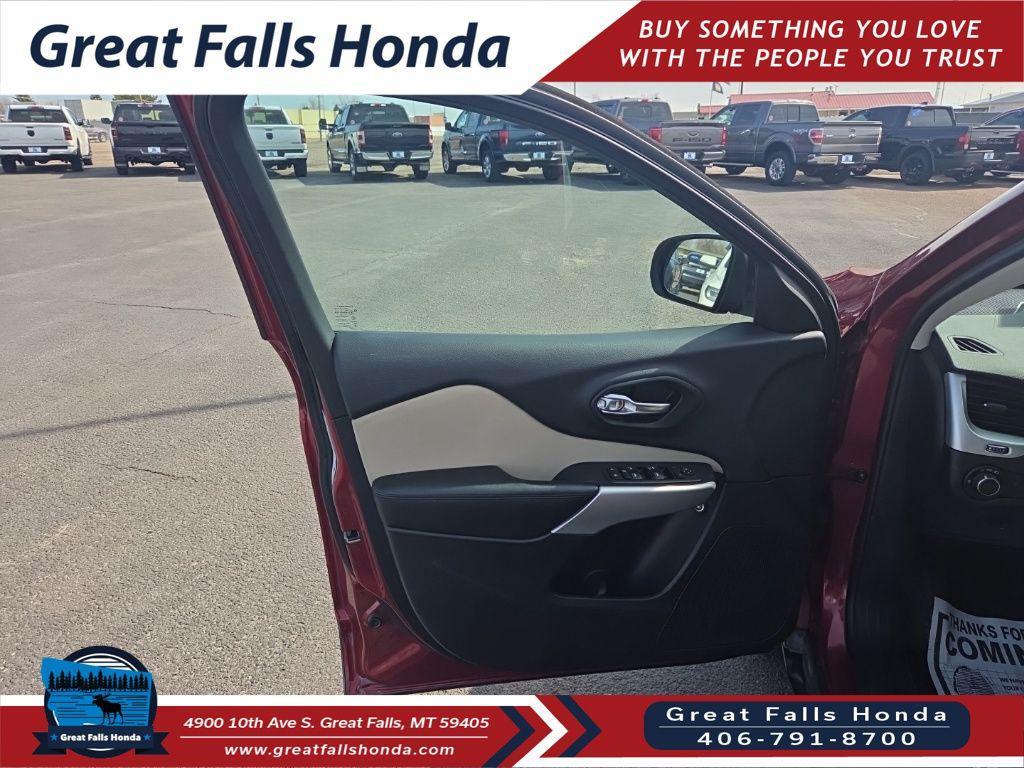 used 2017 Jeep Cherokee car, priced at $15,500