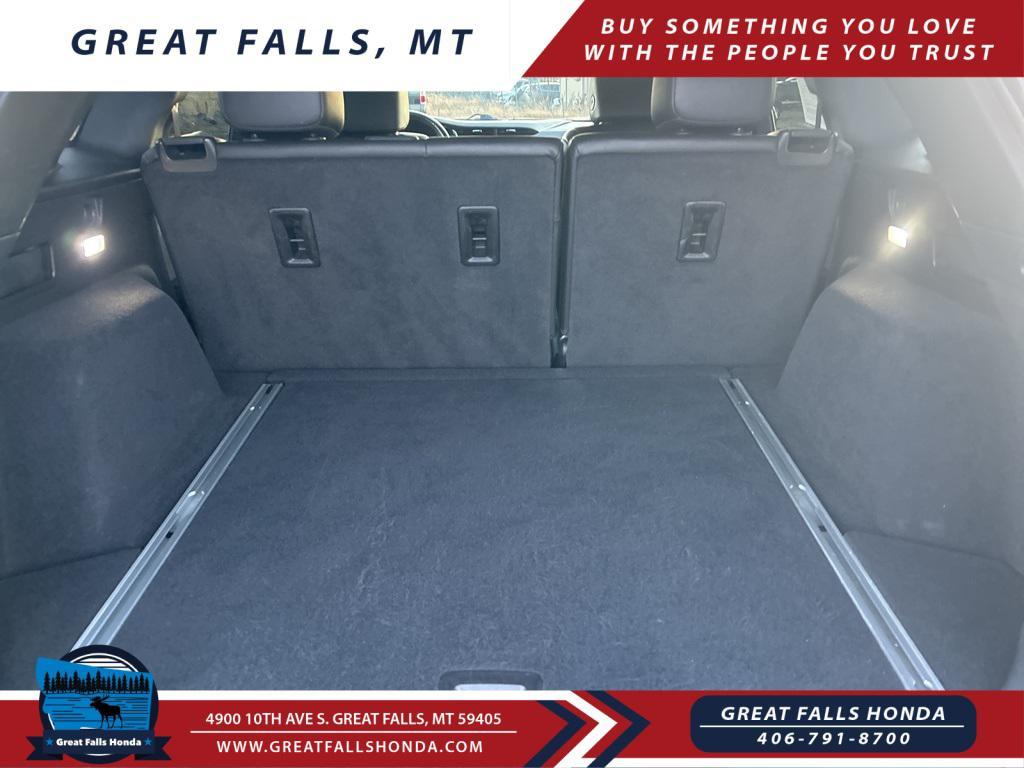 used 2021 Cadillac XT5 car, priced at $27,500