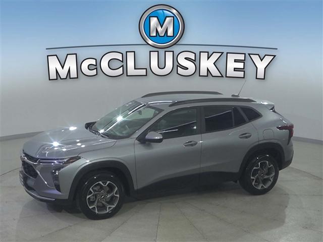 used 2025 Chevrolet Trax car, priced at $22,989