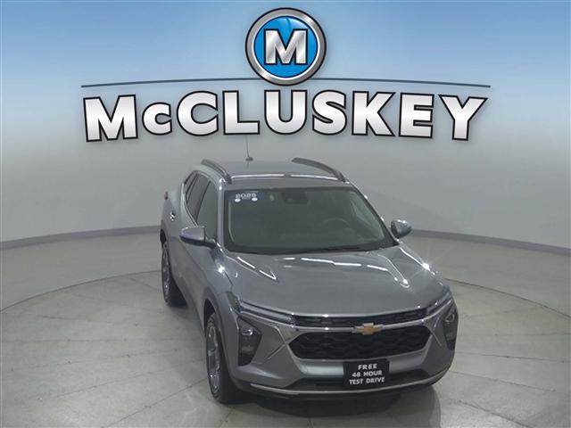 used 2025 Chevrolet Trax car, priced at $22,989