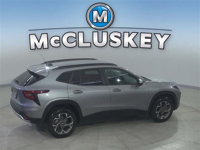 used 2025 Chevrolet Trax car, priced at $22,989