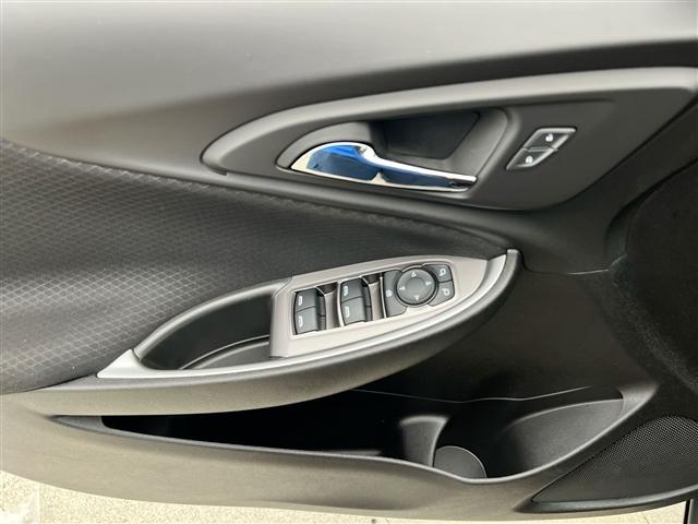 used 2025 Chevrolet Malibu car, priced at $25,989