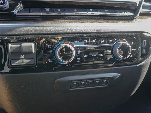 new 2025 Chevrolet Silverado 3500 car, priced at $61,333