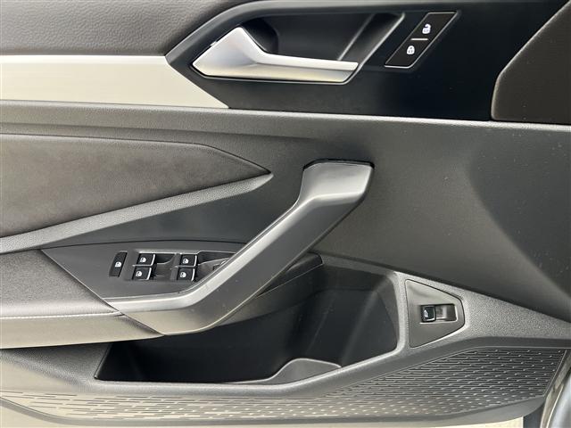 used 2025 Volkswagen Jetta car, priced at $21,989