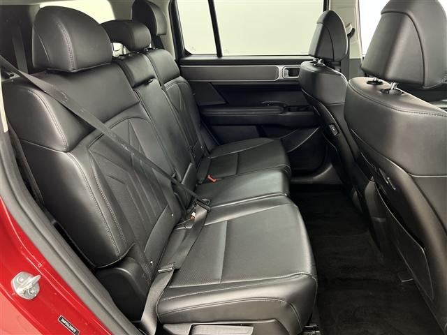 used 2025 Hyundai Santa Fe car, priced at $34,489