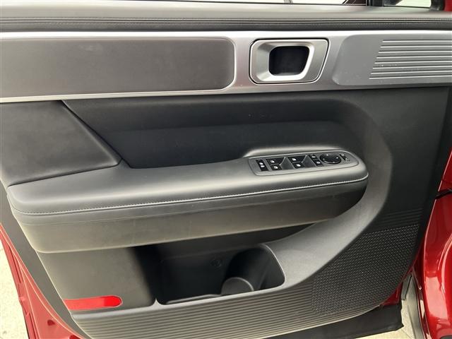 used 2025 Hyundai Santa Fe car, priced at $34,489