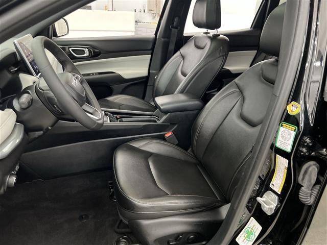 used 2024 Jeep Compass car, priced at $29,989