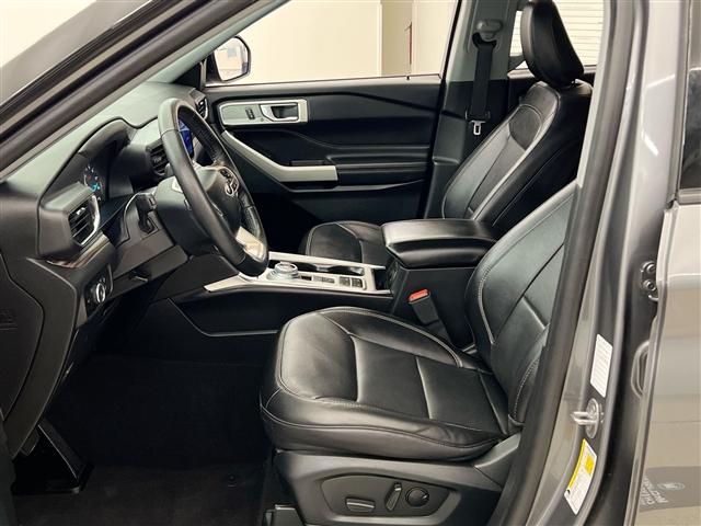 used 2024 Ford Explorer car, priced at $35,989