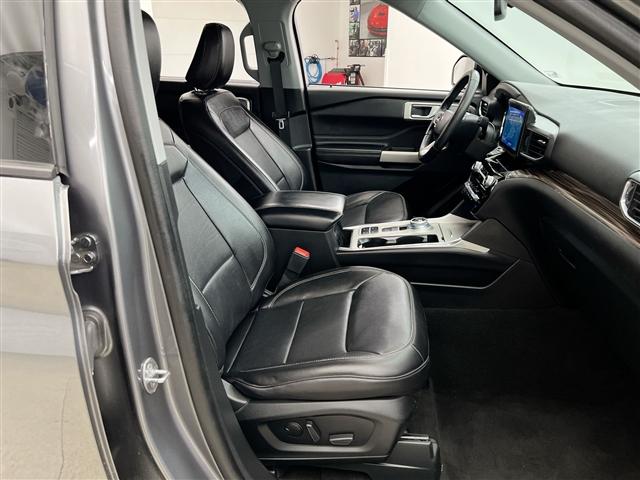 used 2024 Ford Explorer car, priced at $35,989