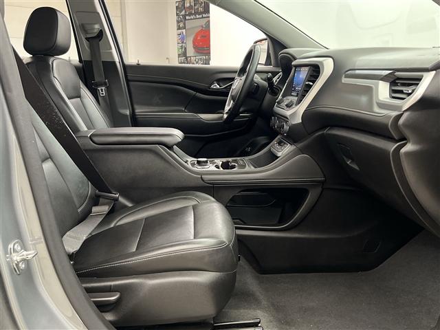 used 2023 GMC Acadia car, priced at $27,989