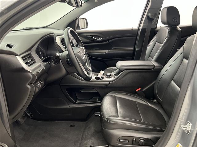 used 2023 GMC Acadia car, priced at $27,989