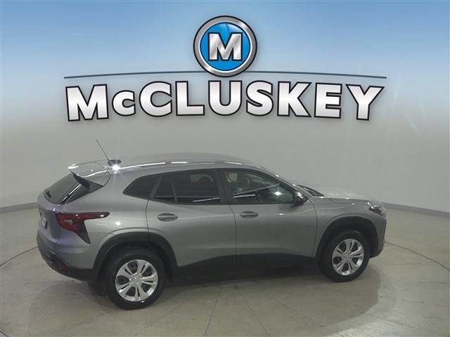 used 2025 Chevrolet Trax car, priced at $24,989