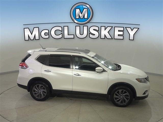 used 2016 Nissan Rogue car, priced at $17,387