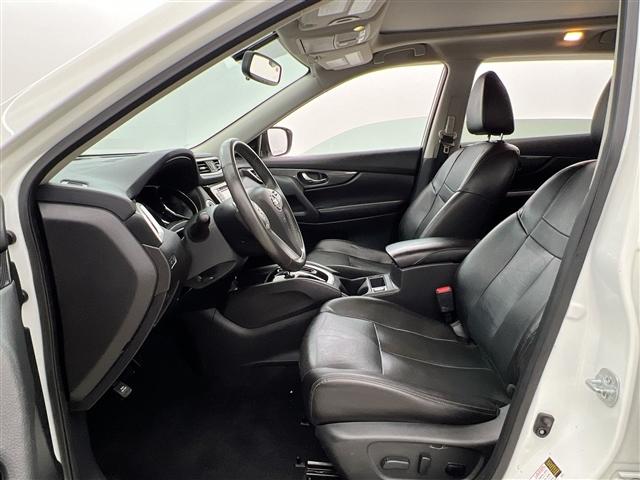 used 2016 Nissan Rogue car, priced at $17,387