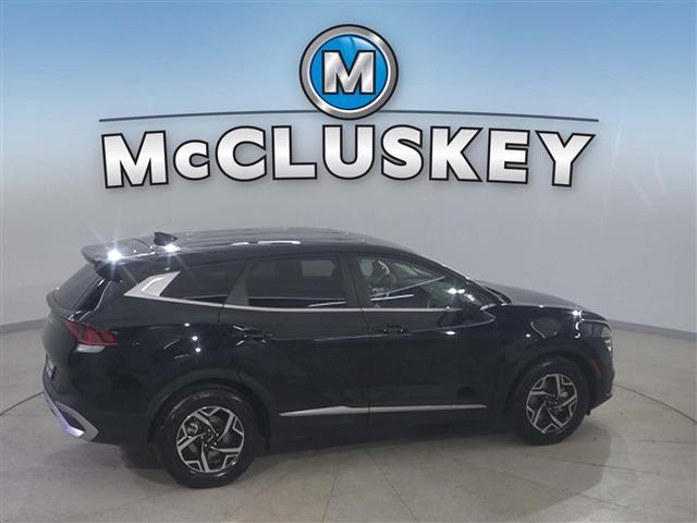 used 2025 Kia Sportage car, priced at $28,489