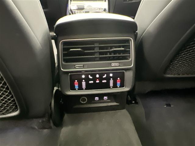 used 2021 Audi Q8 car