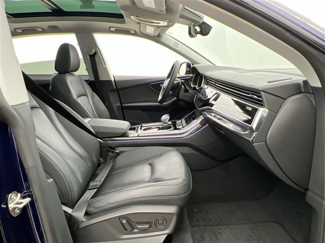 used 2021 Audi Q8 car