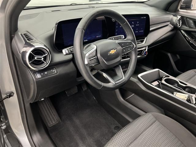 used 2025 Chevrolet Equinox car, priced at $28,489