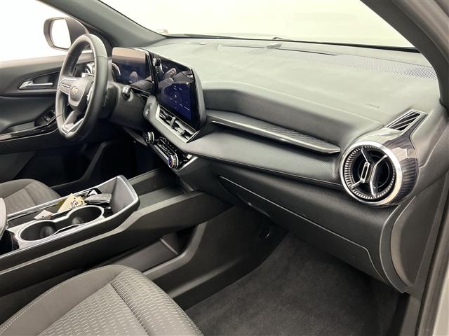 used 2025 Chevrolet Equinox car, priced at $28,489