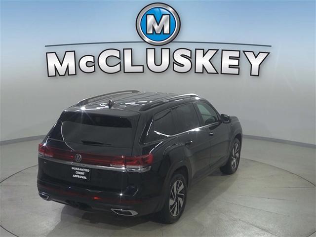 used 2024 Volkswagen Atlas car, priced at $30,989