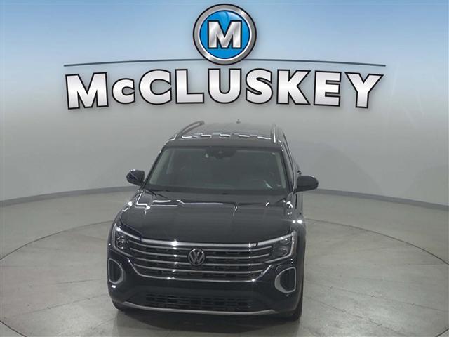 used 2024 Volkswagen Atlas car, priced at $30,989