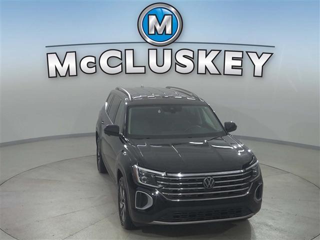 used 2024 Volkswagen Atlas car, priced at $30,989