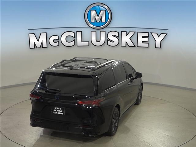 used 2025 Toyota Sienna car, priced at $53,387