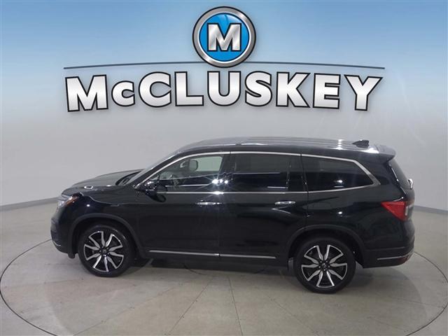 used 2022 Honda Pilot car, priced at $38,387
