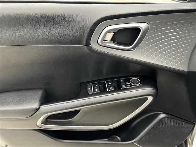 used 2024 Kia Soul car, priced at $19,489