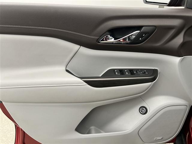 used 2023 GMC Acadia car, priced at $26,989