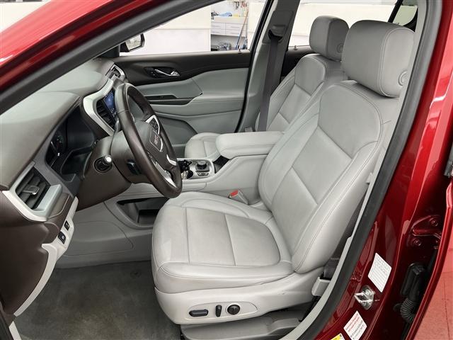 used 2023 GMC Acadia car, priced at $26,989