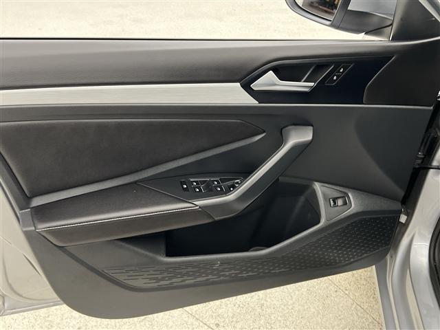 used 2025 Volkswagen Jetta car, priced at $21,989