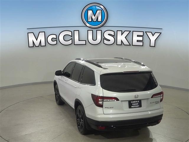 used 2022 Honda Pilot car, priced at $40,387