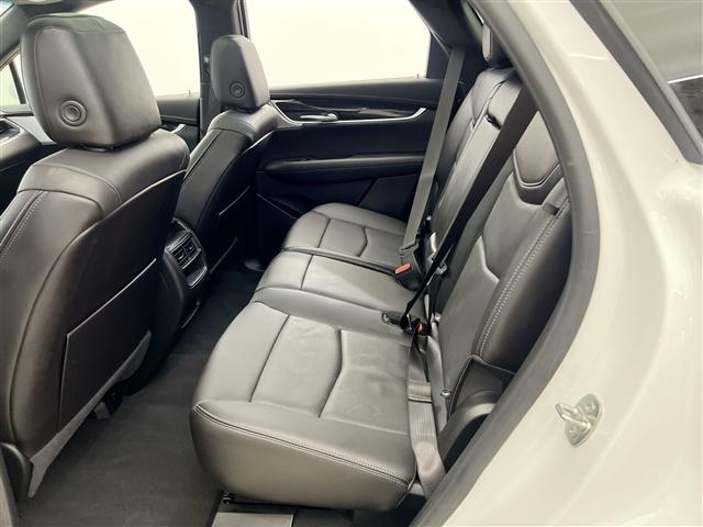 used 2024 Cadillac XT5 car, priced at $35,387