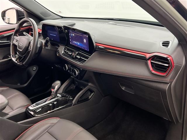 used 2024 Chevrolet TrailBlazer car, priced at $30,989
