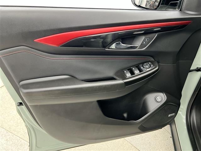 used 2024 Chevrolet TrailBlazer car, priced at $30,989