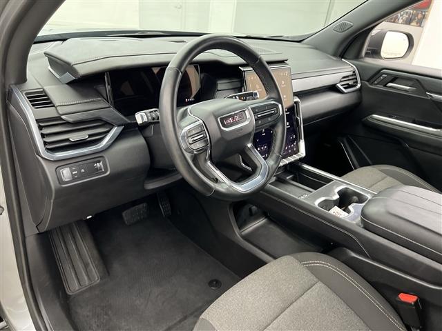 used 2025 GMC Acadia car, priced at $39,989