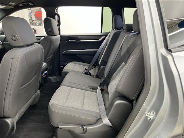 used 2025 GMC Acadia car, priced at $39,989