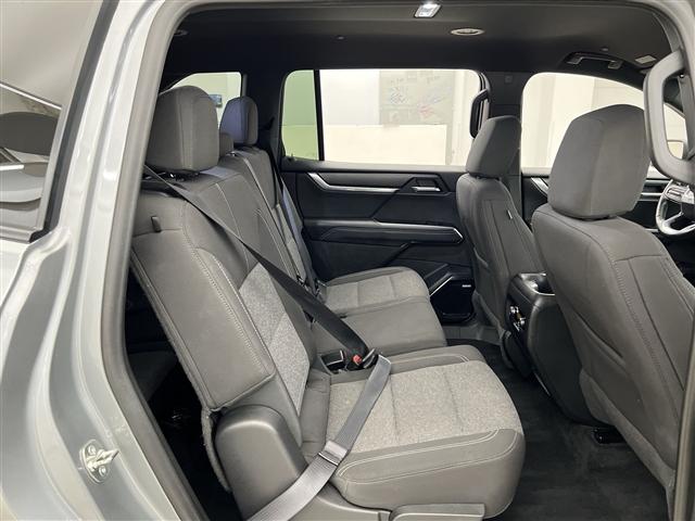 used 2025 GMC Acadia car, priced at $39,989