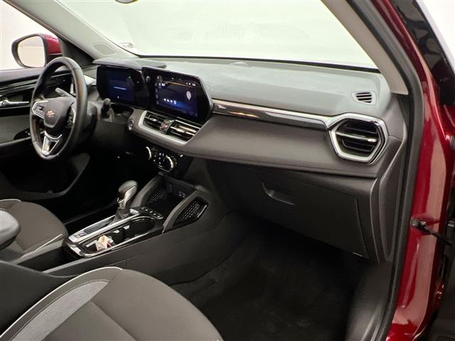 used 2024 Chevrolet TrailBlazer car, priced at $27,989