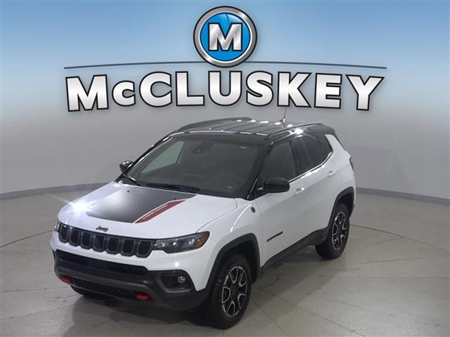 used 2025 Jeep Compass car, priced at $32,989