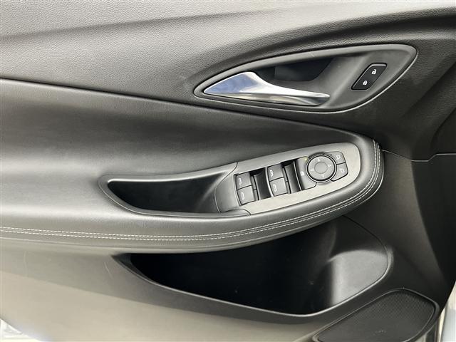 used 2025 Buick Encore GX car, priced at $23,989