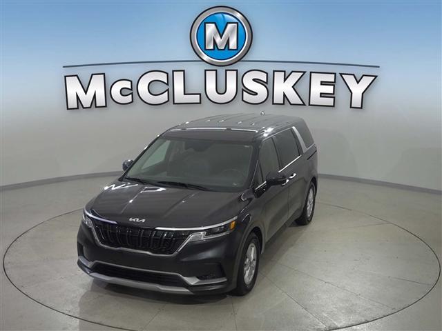 used 2024 Kia Carnival car, priced at $35,989